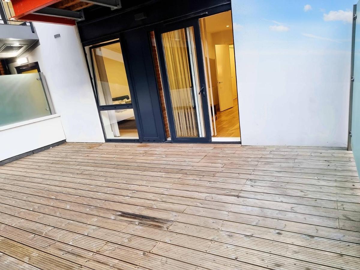 Your Riverside Home 2 With Private Balcony Londra Esterno foto