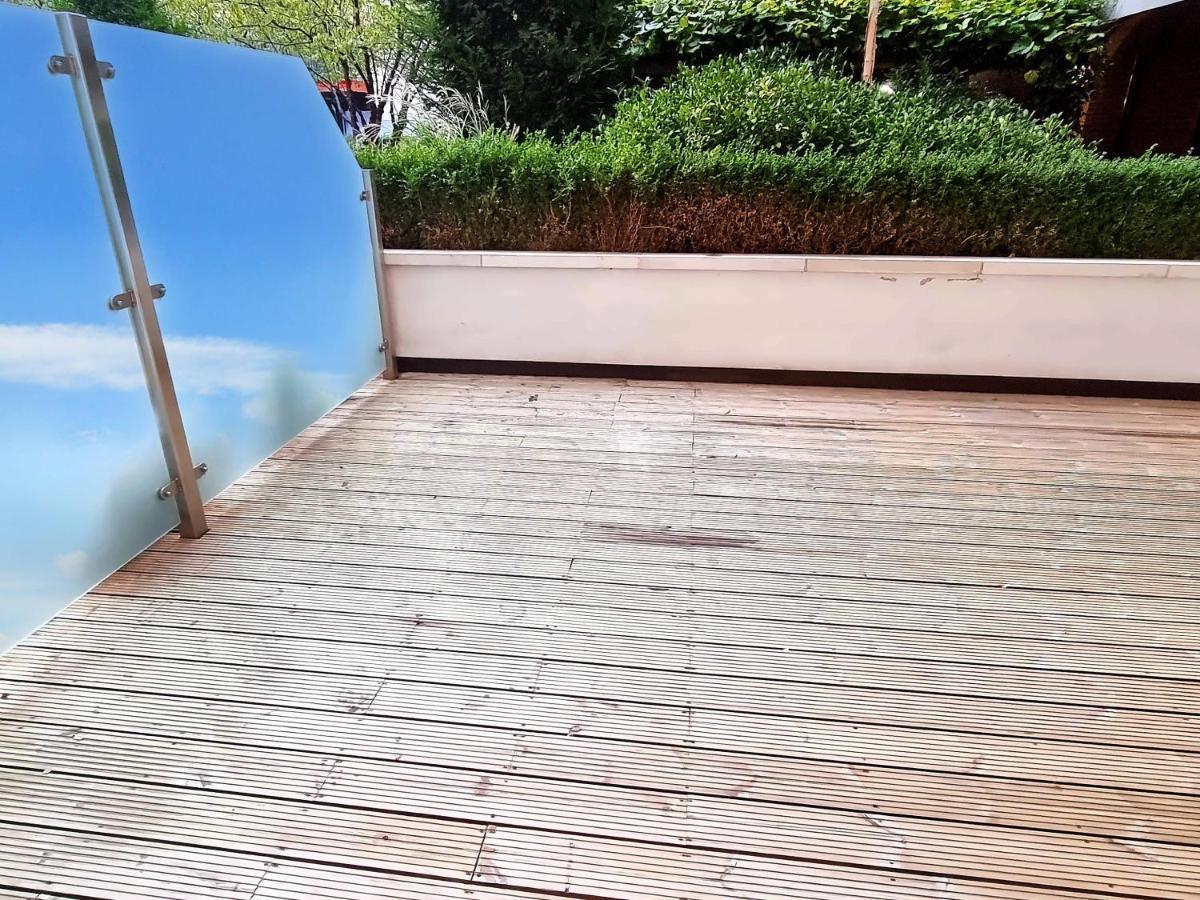 Your Riverside Home 2 With Private Balcony Londra Esterno foto